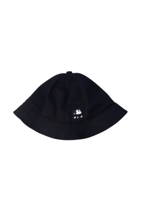 A Multicolour Caps from MLB in size 7Y for neutral. (Back View)