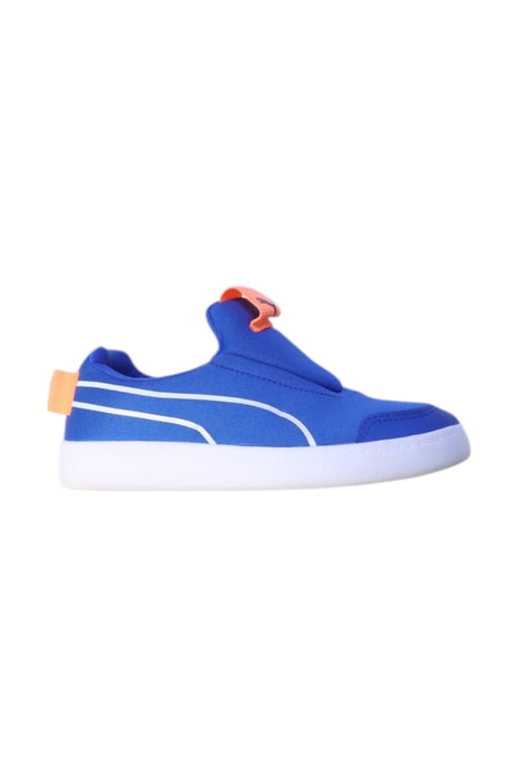 A Blue Sneakers from Puma in size 5T for neutral. (Front View)