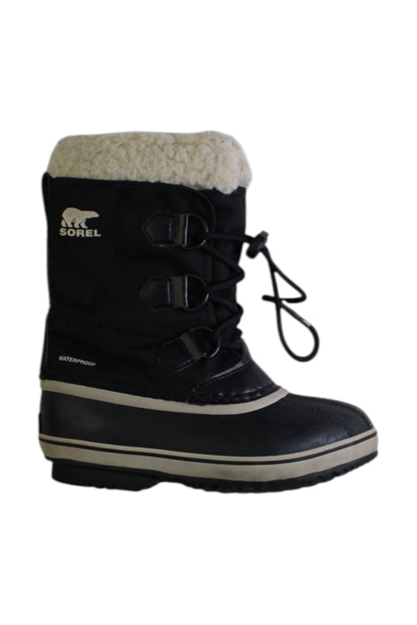 A Black Winter Boots from Sorel in size 7Y for girl. (Front View)