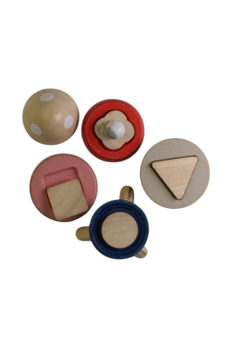A Multicolour Wooden Toys from Plan Toys in size 18-24M for neutral. (Front View)