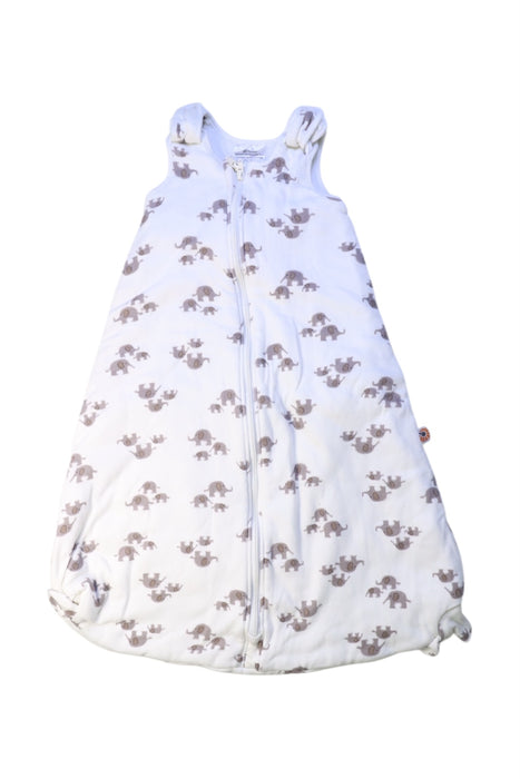 A White Sleepsacs from Ergobaby in size 6-12M for neutral. (Front View)