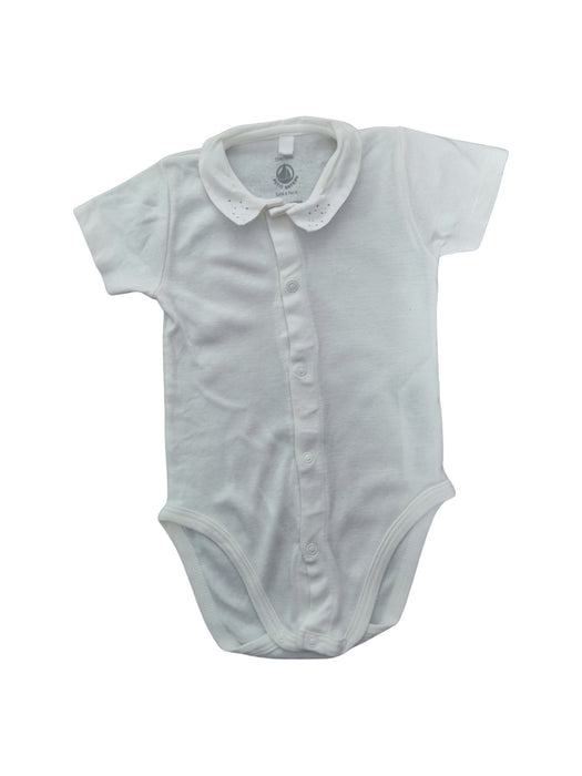 A White Short Sleeve Bodysuits from Petit Bateau in size 6-12M for neutral. (Front View)