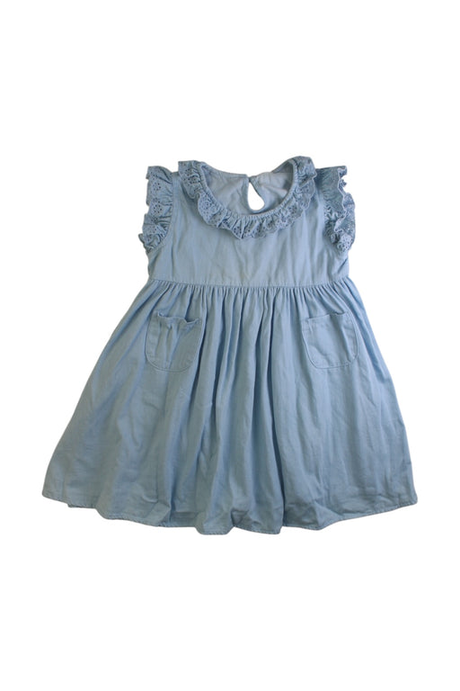 A Blue Sleeveless Dresses from Quincy Mae in size 4T for girl. (Front View)