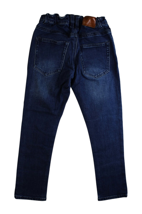 A Blue Jeans from Country Road in size 6T for boy. (Back View)