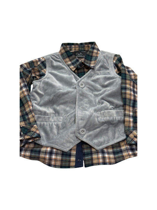 A Grey Long Sleeve Shirts from Chickeeduck in size 18-24M for boy. (Front View)