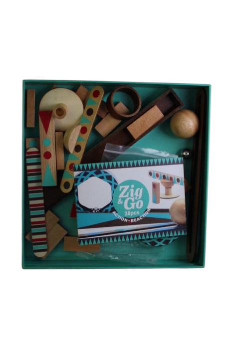 A Multicolour Other Toys from Djeco in size 2T for neutral. (Back View)