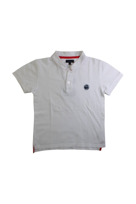 A White Short Sleeve Shirts from Shanghai Tang in size 6T for boy. (Front View)