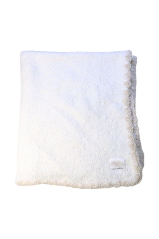 A White Blankets from Kashwére in size O/S for girl. (Front View)