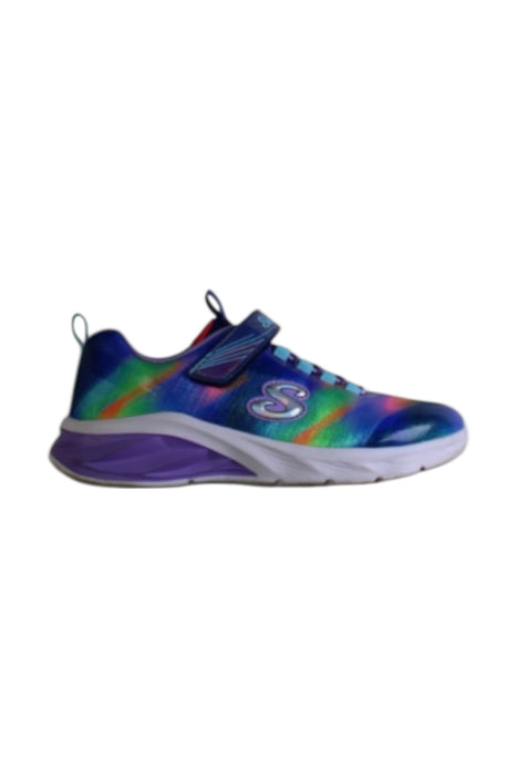 A Multicolour Sneakers from Skechers in size 9Y for girl. (Front View)