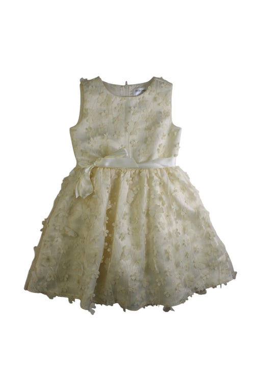 A Ivory Sleeveless Dresses from Us Angels in size 5T for girl. (Front View)