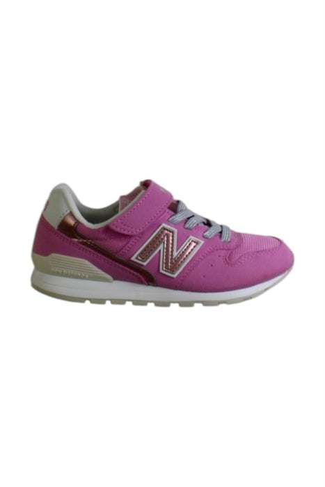 A Pink Sneakers from New Balance in size 12-18M for girl. (Front View)