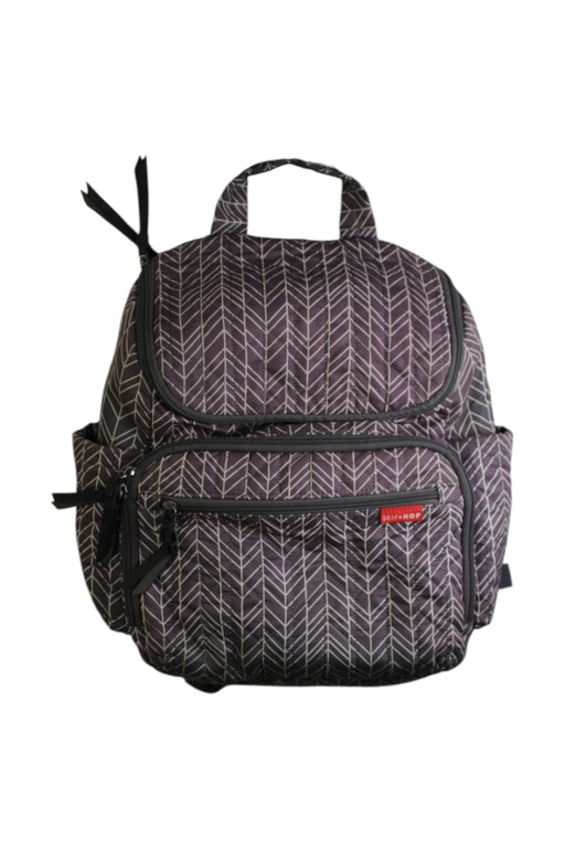 A Black Diaper Bags from Skip Hop in size O/S for maternity. (Front View)