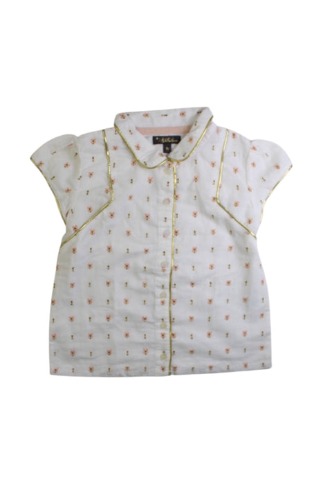 A White Short Sleeve Tops from Velveteen in size 6T for girl. (Front View)