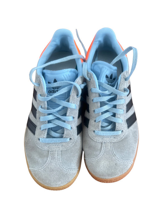 A Blue Sneakers from Adidas in size 9Y for boy. (Front View)