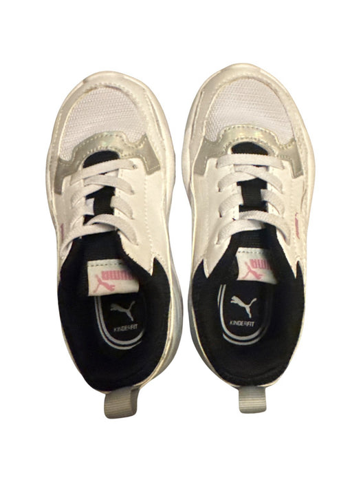 A White Sneakers from Puma in size 4T for neutral. (Front View)