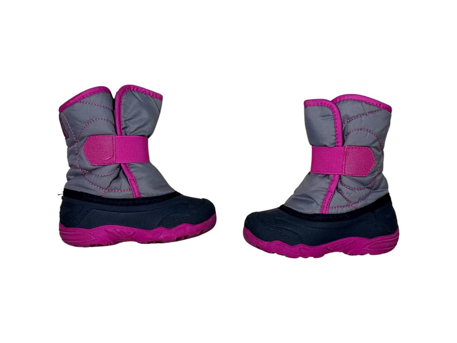 A Grey Winter Boots from Kamik in size 3T for girl. (Back View)