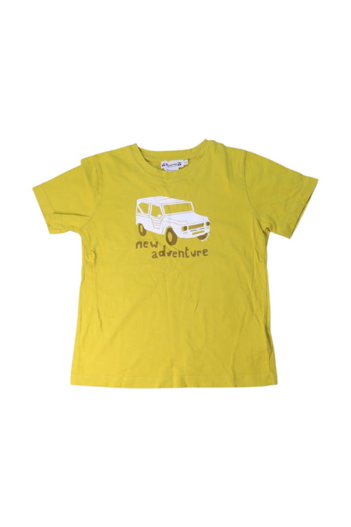 A Yellow Short Sleeve T Shirts from Bonpoint in size 6T for boy. (Front View)