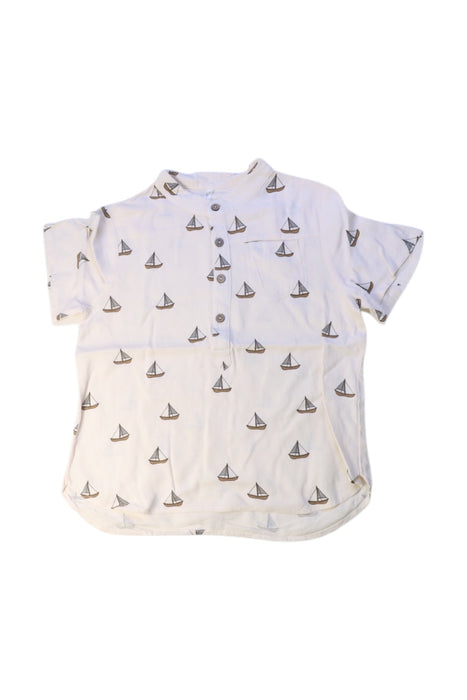 A White Short Sleeve Tops from Quincy Mae in size 6T for boy. (Front View)