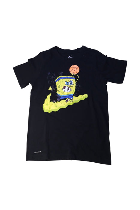A Black Short Sleeve T Shirts from Nike in size 13Y for boy. (Front View)