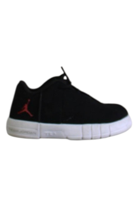 A Black Sneakers from Air Jordan in size 12-18M for boy. (Front View)