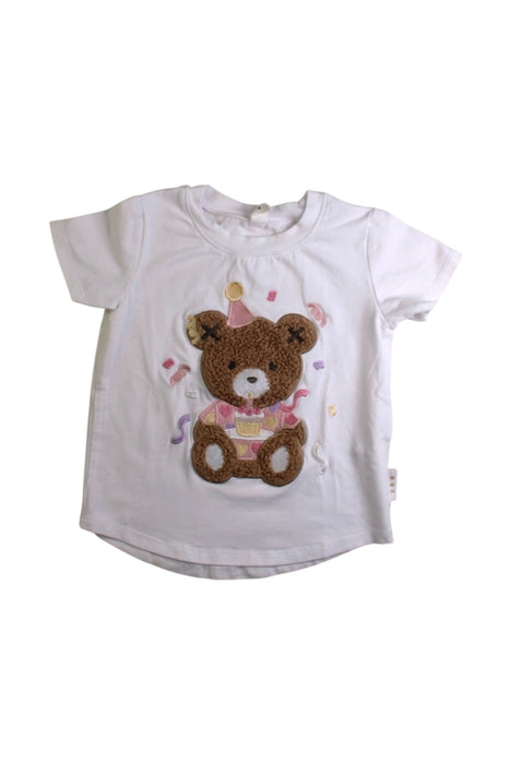 A White Short Sleeve T Shirts from Hux in size 2T for girl. (Front View)