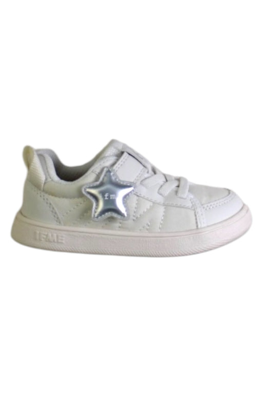 A White Sneakers from IFME in size 3T for girl. (Front View)