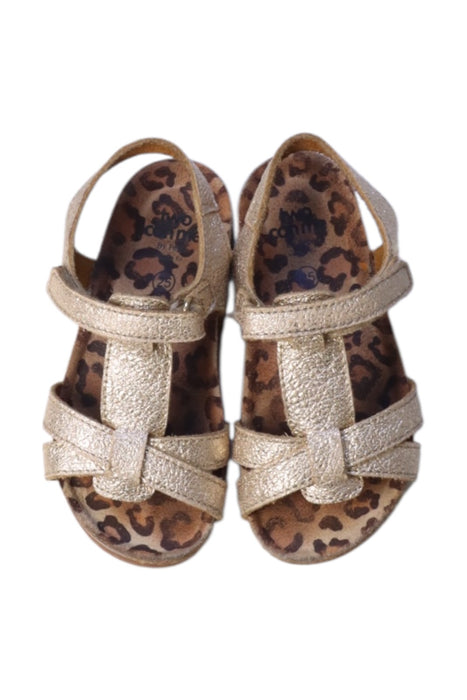 A Gold Sandals from PèPè in size 3T for girl. (Back View)