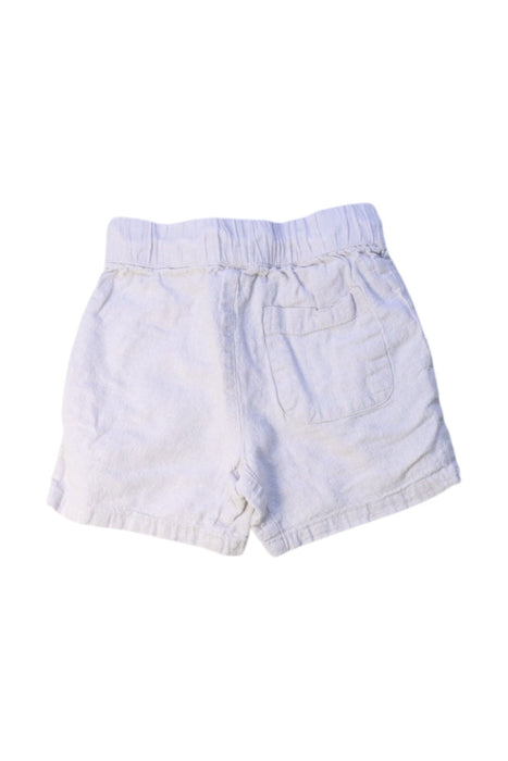 A Ivory Shorts from Rylee + Cru in size 4T for boy. (Back View)