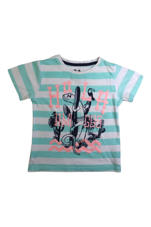 A White Short Sleeve T Shirts from La Compagnie des Petits in size 4T for boy. (Front View)