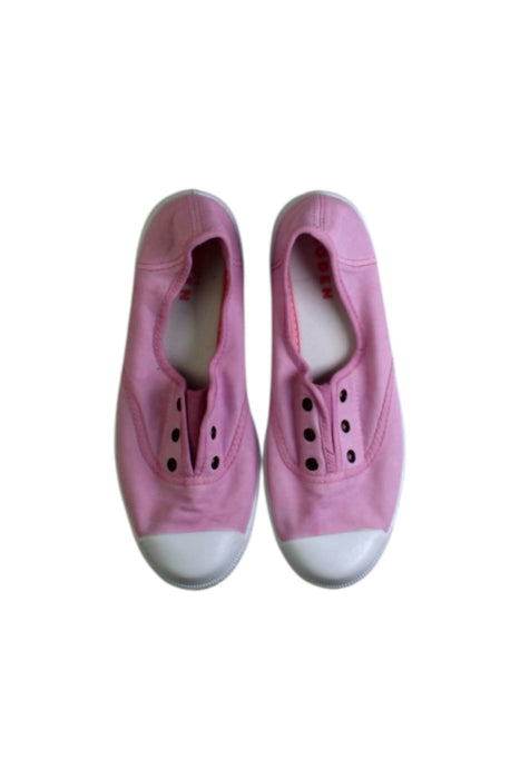 A Pink Flats from Boden in size 10Y for girl. (Back View)