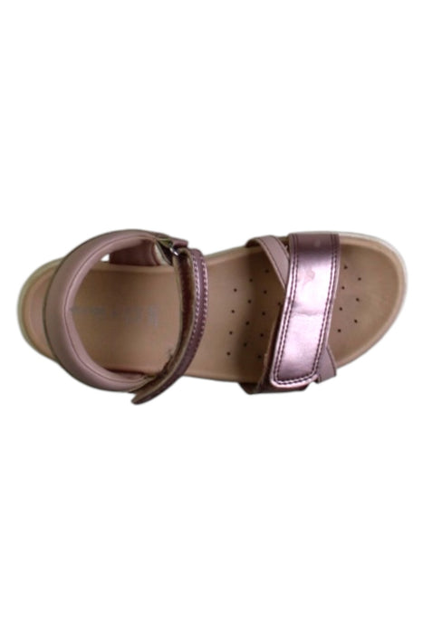 A Metallic Sandals from Geox in size 7Y for girl. (Front View)