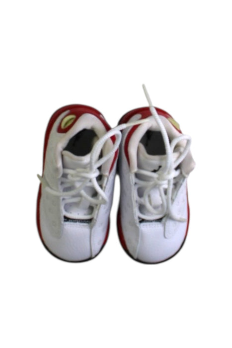 A White Sneakers from Air Jordan in size 12-18M for boy. (Back View)
