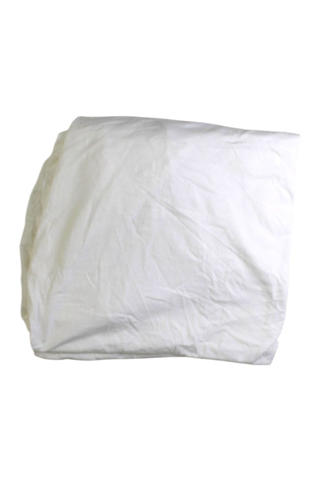 A White Bed Sheets Pillows & Pillowcases from Leander in size 0-3M for neutral. (Front View)