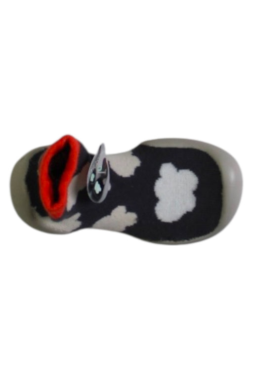 A Black Slippers from Collegien in size 4T for maternity. (Front View)