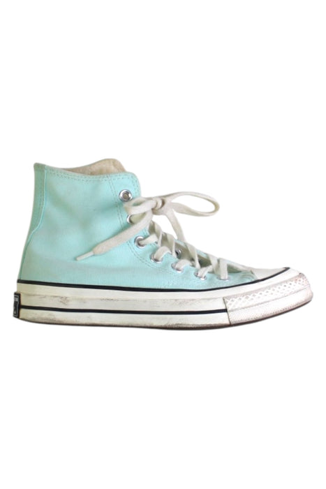 A Blue Sneakers from Converse in size 11Y for neutral. (Front View)