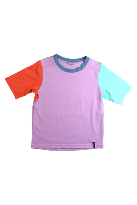 A Multicolour Short Sleeve T Shirts from Patagonia in size 5T for neutral. (Front View)