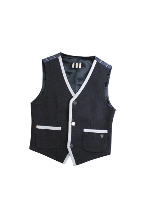 A Black Suit Vests from I Pinco Pallino in size 4T for boy. (Front View)