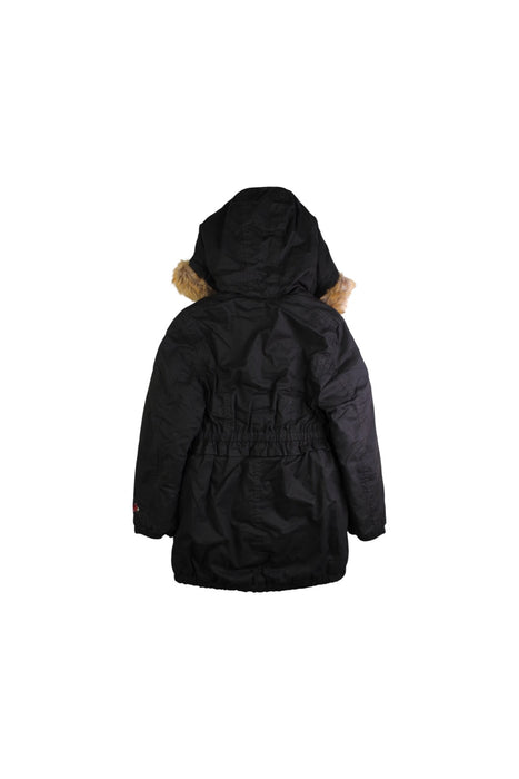 A Black Puffer/Quilted Coats & Outerwear from Catimini in size 5T for girl. (Back View)