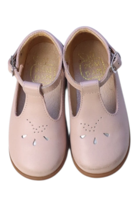 A Pink Flats from Pom d’Api in size 18-24M for girl. (Back View)