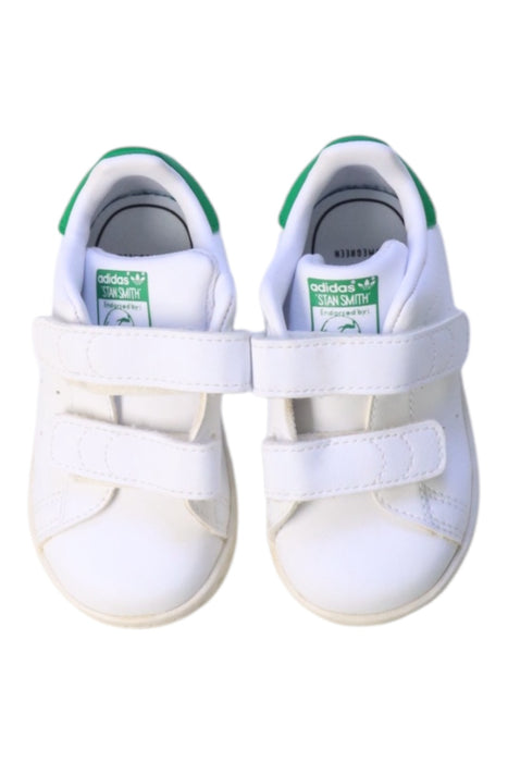 A White Sneakers from Adidas in size 12-18M for neutral. (Back View)