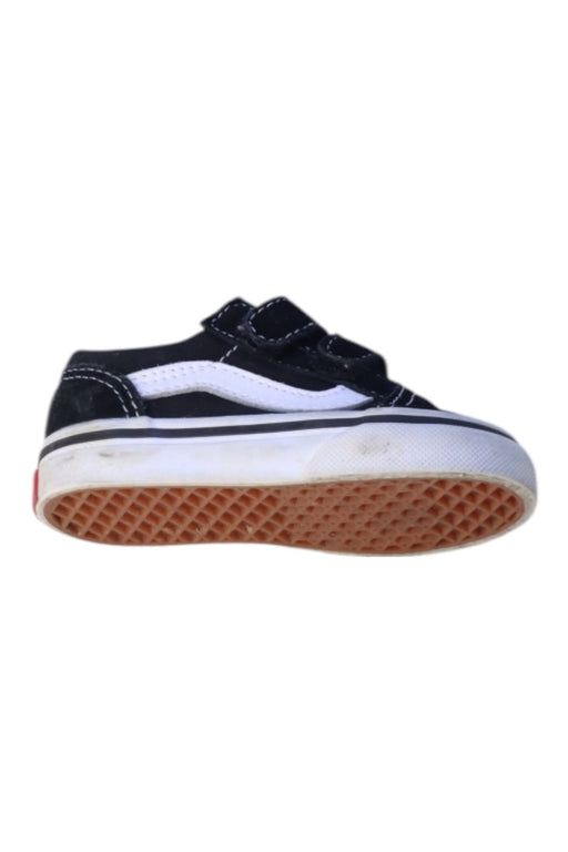 A Black Sneakers from Vans in size 12-18M for neutral. (Front View)