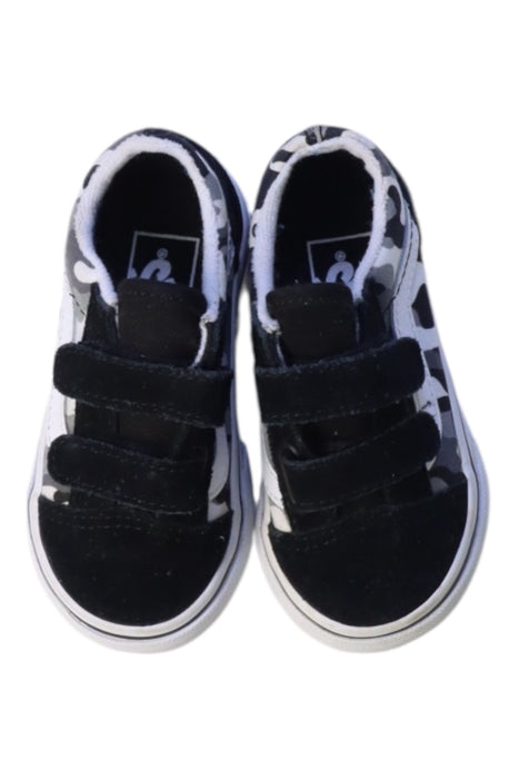 A Black Sneakers from Vans in size 18-24M for neutral. (Back View)