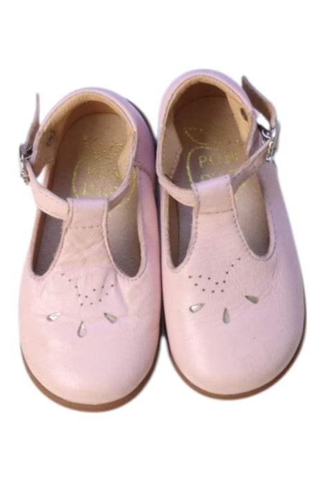 A Pink Flats from Pom d’Api in size 12-18M for girl. (Back View)