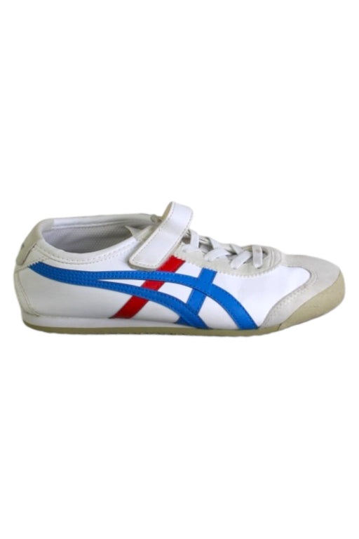 A White Sneakers from Onitsuka Tiger in size 7Y for neutral. (Front View)