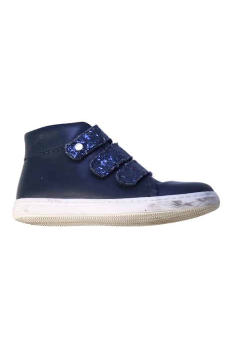 A Navy Sneakers from Jacadi in size 5T for girl. (Front View)