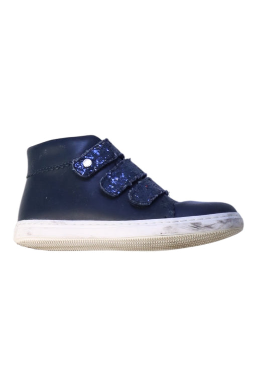 A Navy Sneakers from Jacadi in size 5T for girl. (Front View)