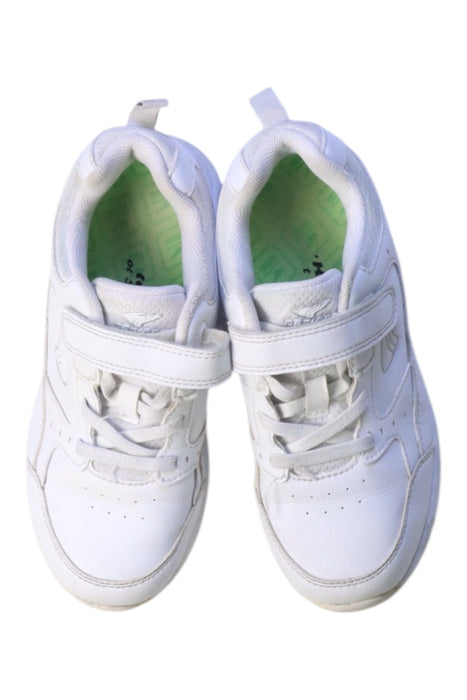 A White Sneakers from Dr. Kong in size 7Y for neutral. (Back View)