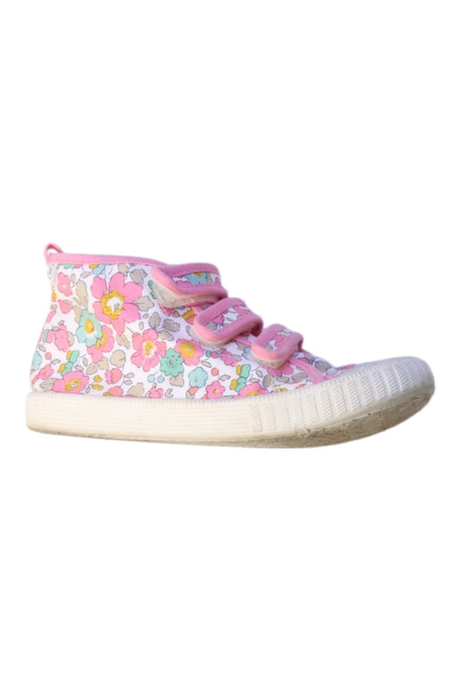 A Pink Sneakers from Walnut in size 7Y for girl. (Front View)
