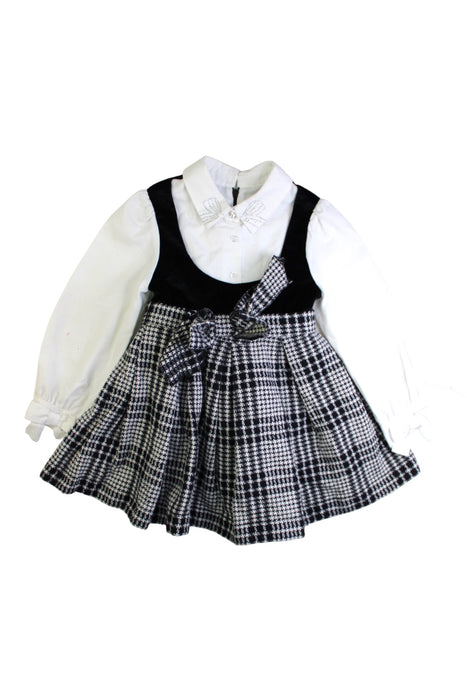 A Black Long Sleeve Dresses from Lapin House in size 5T for girl. (Front View)
