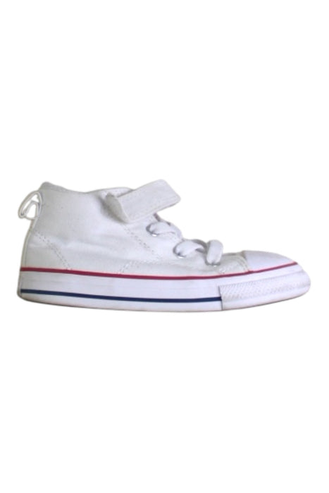 A White Sneakers from Converse in size 3T for maternity. (Back View)